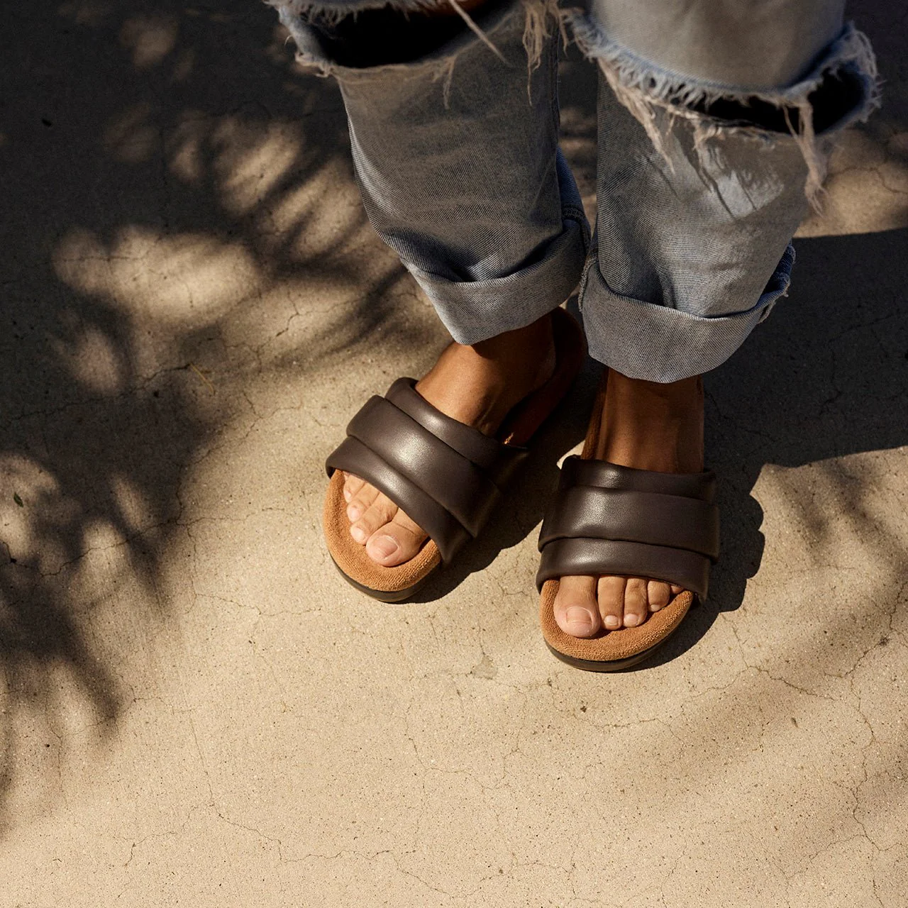 The Softie Slide - Faded Black - Image 9