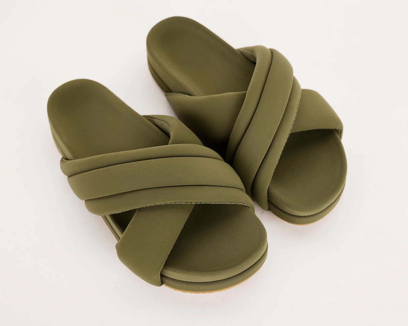 Huggy Slide - Moss Green - Image 8