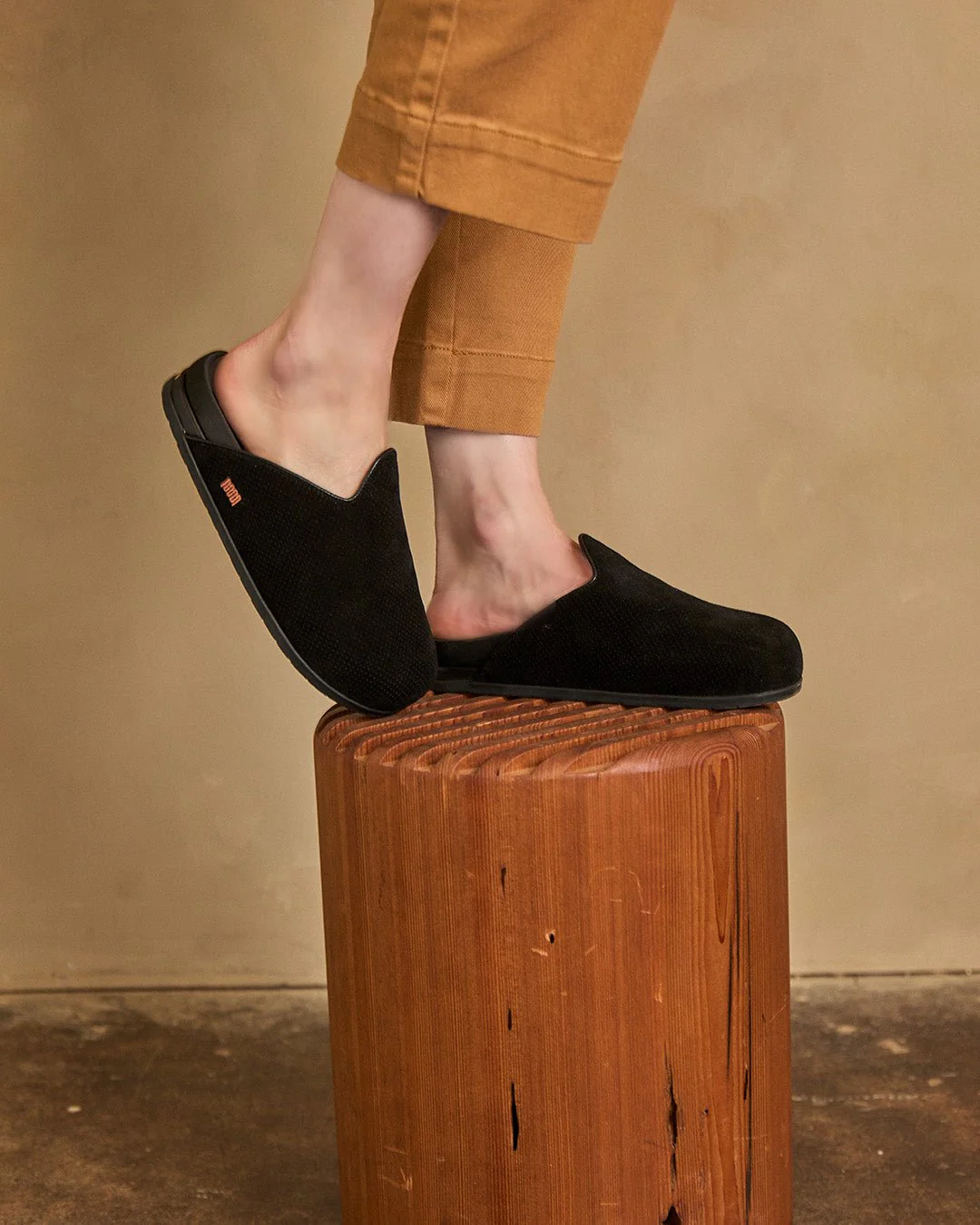 The Noir Burro - Image 7